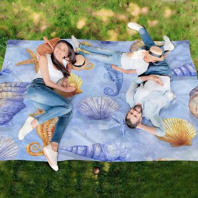 Thảm trải biển họa tiết vỏ sò, cỡ lớn, nhẹ và bền. Lý tưởng cho du lịch, cắm trại và dã ngoại. Kích thước lớn dành cho người lớn. Rất phù hợp cho bãi biển và các hoạt động ngoài trời.