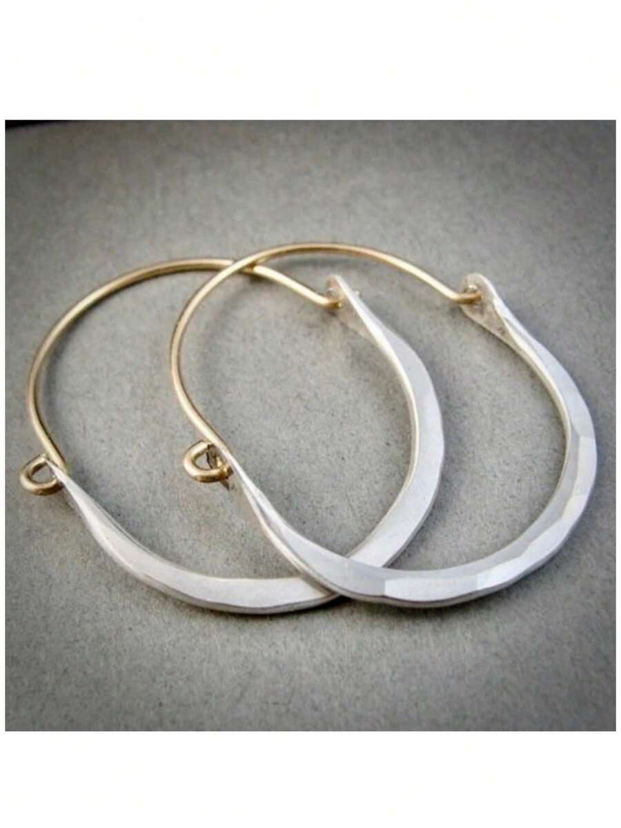 Hoa tai thủ công tối giản - Hoa tai hình bầu dục bất đối xứng được chế tác thủ công, thanh lịch, phù hợp cho phụ nữ đeo hàng ngày. - Bạc - Xem 1