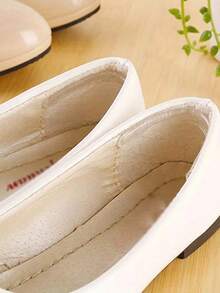 4 Pairs Transparent Non-Slip Shoe Heel Cushions, Durable Friction-Resistant Invisible Insoles For Women - Style a - View 3