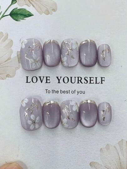 qihangxin 10片手工制作的按压式美甲贴纸，Y2K风格，手绘金色花朵，3D薰衣草猫眼，紫色美甲，短款美甲，短方甲，假指甲，适合女孩日常佩戴，也可作为圣诞节、情人节、新年等节日礼物。