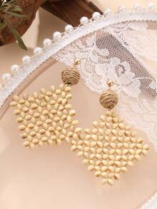 一对简约天然木珠手工编织方形几何耳环，适合日常通勤、百搭以及海岛度假。 - 原木色 - 查看 2