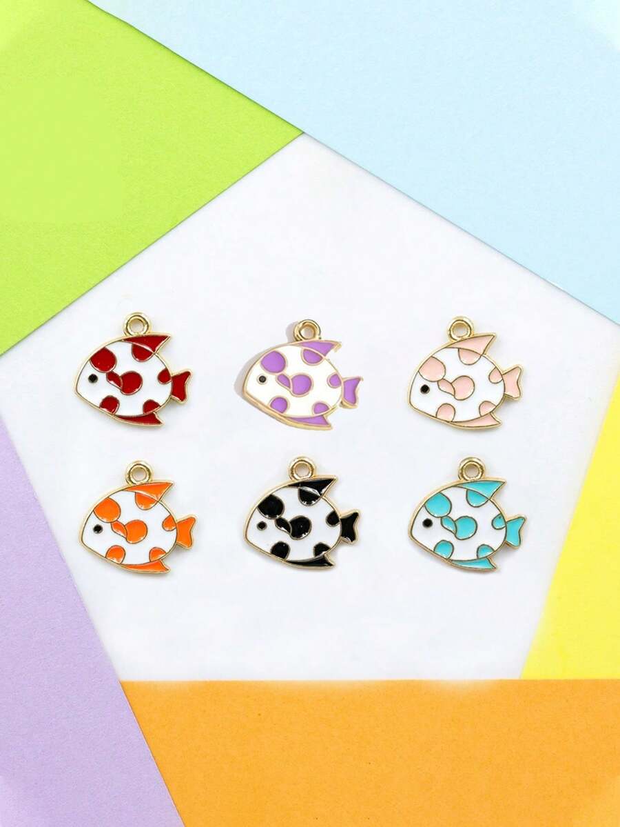 10pcs/20pcs/50pcs/100pcs Random Mixed Small Fish & Ocean Themed Zinc Alloy Dangle Jewelry Accessories, DIY Craft Supplies - Little Fish - View 1