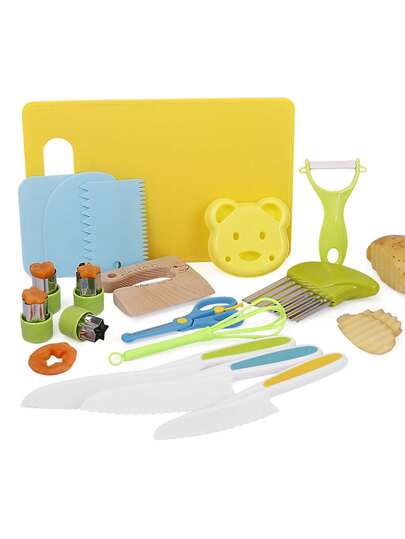 17pcs Kitchen Baking Set, Fruit & Vegetable Cutting Tools, Baking Simulation Set, Includes Beechwood & Plastic PP Flour Cutter, Plastic Knife Set, Mini Bear Cake Mold, Mini Whisk, Pretend Baking Tools, Essential For Parent-Child Baking Interaction