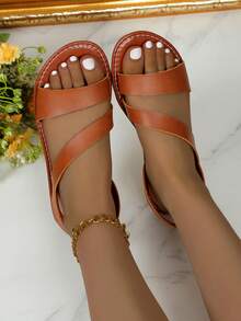 1 đôi dép xăng đan đế bằng tối giản dành cho nữ, kiểu dáng thường ngày, hở mũi, có quai kép, rất cần thiết cho việc mang hàng ngày. - màu nâu - Xem 6
