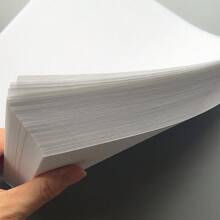 新款 Brothread 刺绣机专用稳定片，8 英寸 x 8 英寸，100 片预裁切片，中等重量 1.8 盎司，适用于 4 英寸 x 4 英寸和 6 英寸 x 6 英寸的刺绣框 - 變體 - 查看 8