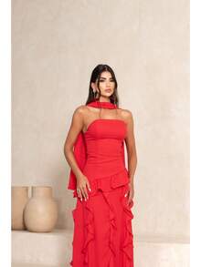 Long, Flowing Chiffon Bridesmaid Dress With Elegant Cape Overlay. - 紅色 - 查看 4