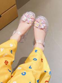 女童亮片蝴蝶结凉鞋，露趾踝带公主鞋，适合夏季海滩和日常穿着 - 無色 - 查看 4