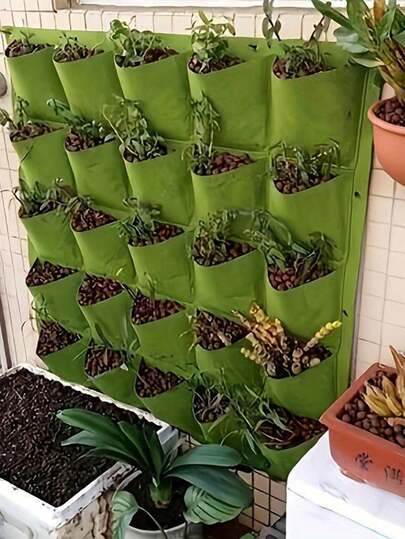 18口袋毛毡垂直种植袋 | 轻便壁挂式毛毡种植袋，室内外均可使用，格子图案，壁挂式毛毡种植袋，18个开口绿色毛毡美观种植袋，适用于花园、种植园、种子培育、春季花园派对、母亲节、父亲节、独立日、户外装饰