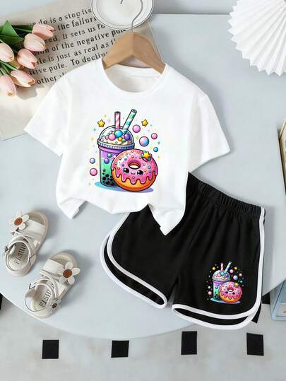 Bộ áo thun ngắn tay cổ tròn in hình bánh donut và quần short cho bé gái, thích hợp mặc hàng ngày.