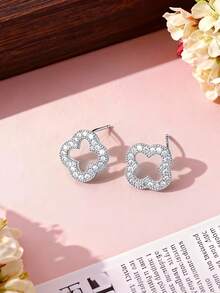 1 Đôi bông tai đinh tán hình cỏ bốn lá rỗng, tối giản, thời trang, thích hợp để đeo hàng ngày. - Hoa tai - Xem 4