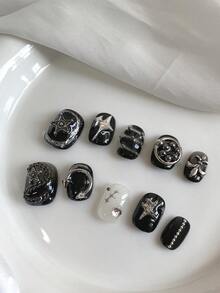 10 móng tay giả kiểu Gothic đen bạc hình ngôi sao 3D bằng kim loại | Bộ móng giả ngắn phong cách Y2K Punk ngọt ngào cá tính cho tiệc tùng và sử dụng hàng ngày - Nhiều màu - Xem 3