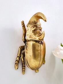 1pc Creative Resin Gold Rhinoceros Beetle Wall Decor, Handmade Insect Decoration Accessory, Suitable For Insect Lovers, Home Parties Or Insect Museum Displays - Gold - View 4