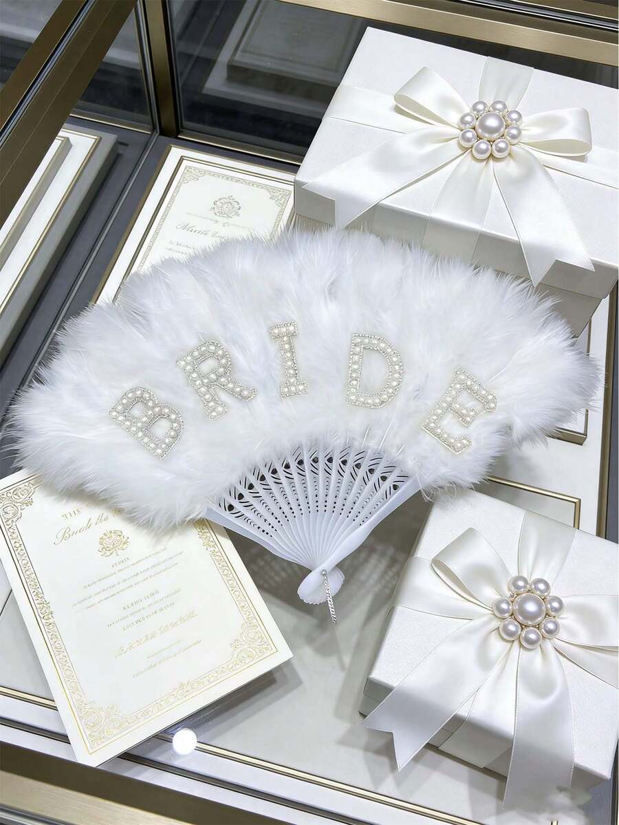 1pc Elegant "BRIDE" Feather Fan, Bridal Feather Fan, Luxurious White Folding Fan, Perfect For Weddings, Bridal Gatherings, Bachelor's Parties, Wedding Photoshoots, And As A Bridal Accessory On The Wedding Day - Multicolor - View 1