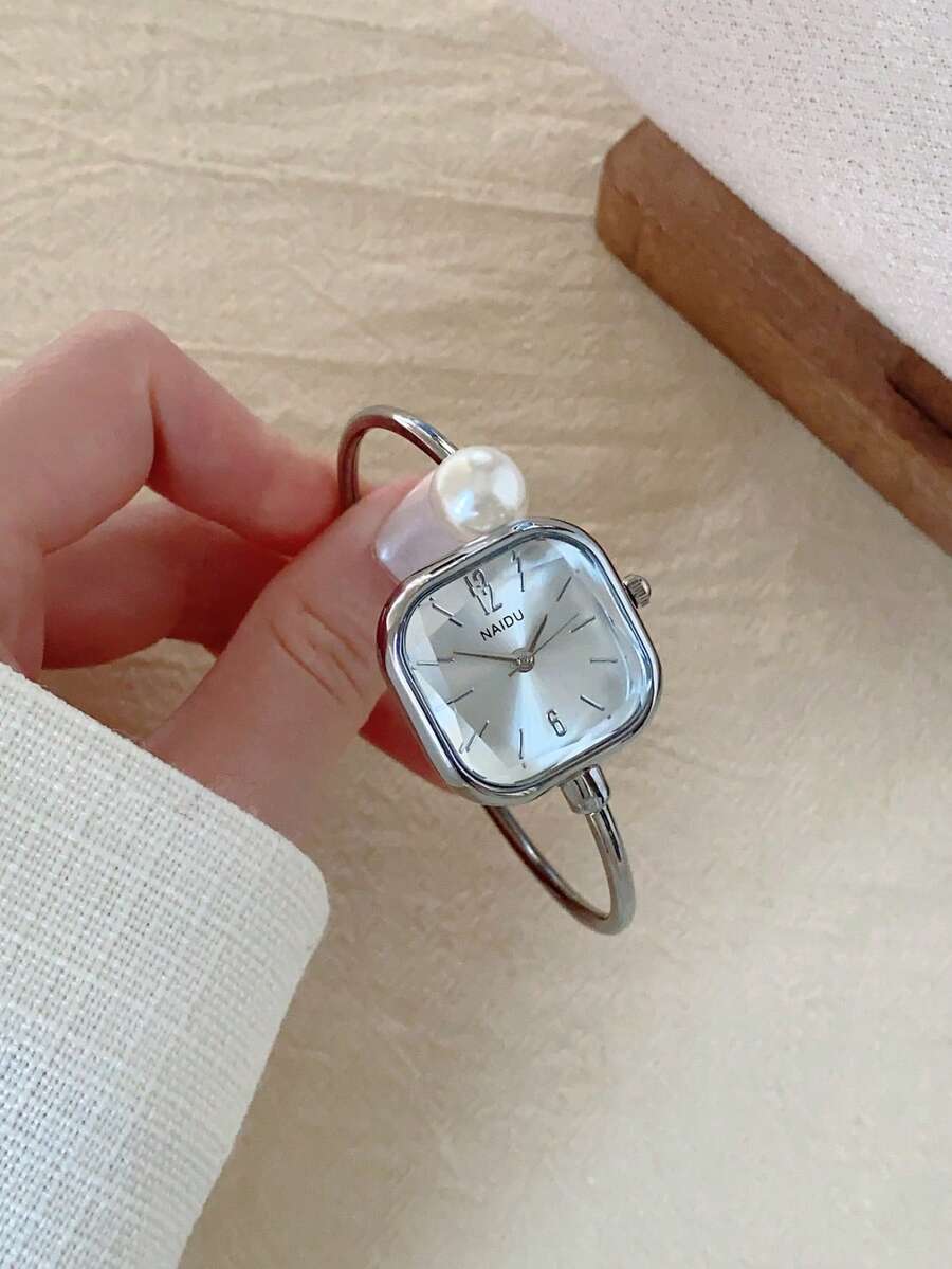 1 件女士椭圆形石英表，金色，优雅时尚，适合日常佩戴、生日/毕业礼物、休闲聚会和派对。 - 銀色 - 查看 1