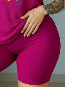Set Deportivo Casual Mujer Dos Piezas, Camiseta Cómoda y Short Ajustado para Look Urbano Estampado De Corazon De Colores - Morado Violeta - Ver 4
