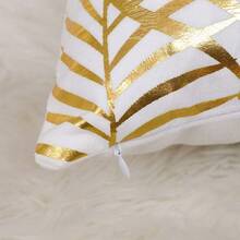 1 chiếc vỏ gối trang trí bằng vải nhung in họa tiết ánh kim, thích hợp cho phòng khách, ghế sofa, phòng ngủ. - Sọc lá vàng - Xem 8