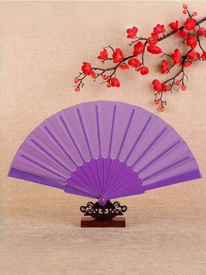 1/3 chiếc quạt cầm tay gấp gọn tối giản màu tím và nhiều màu, bề mặt nhựa mịn, nhẹ và dễ mang theo, thích hợp cho đám cưới, tiệc tùng, biểu diễn khiêu vũ và sử dụng hàng ngày trong mùa hè.