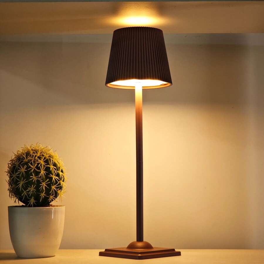LED現代觸控檯燈，1800mAh可充電鋰電池，三色可調光，適用於各種房間的氛圍裝飾照明，室內外理想的智能照明裝飾