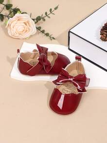 1 đôi giày bệt đế bằng chống trơn trượt, thoáng khí cho bé gái từ 0-15 tháng tuổi, kiểu dáng Mary Jane thanh lịch, phù hợp cho mùa xuân và mùa thu. - Đỏ - Xem 3