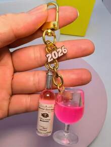 1个时尚达人仿红酒杯钥匙扣，精致独特的包包挂饰，创意背包吊坠，手机壳装饰，适合返校季、母亲节、儿童节、劳动节、父亲节、圣诞节等场合作为礼物 - 彩色 - 查看 9