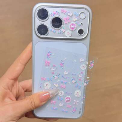 布洛克花纹装饰贴纸 + 相机镜头保护膜，适用于 17 Pro/17 Pro Max 系列。相机镜头保护膜适合日常保护，适用于办公室和家庭使用。这款手机相机保护壳防水、防震、防摔、防刮擦，可有效保护手机在办公室和家中的摄像头。