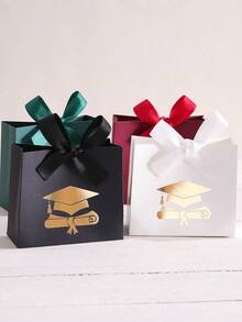 Juego de 3 cajas de regalo de graduación, esquema de colores blanco rojo verde, caja de dulces para fiesta de temporada de graduación, caja de regalo de celebración de graduación 2026 Feliz de ser graduado, caja de almacenamiento de decoración de ceremonia de graduación, opción de regalo exquisita - Ver 3