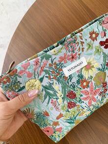 1 PC/Set Pink Green Floral Jacquard Embroidery Women Girl Makeup Pouch Make Up Bag Portable Large Capacity Cosmetic Bag With Zipper,For Travel And Vacation Essentials,For Sanitary Napkins,Keys,Hair Accessories,Charger,Lipsticks,Cosmetics,Perfume,Makeup Brush Holder Organizer Storage Bag,For Skin Care And Beauty Products,For Women,Students,School Girls,For Birthday Gifts,Friends Gift,Holiday Gift - Green - View 10