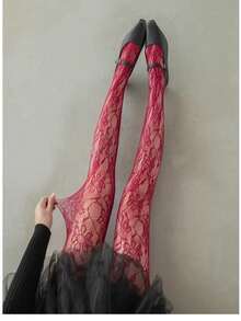 French Retro Lace Jacquard Fishnet Stockings, High Elasticity Anti-Snag Leggings, Sexy Hollow Out Pantyhose - Red - View 3