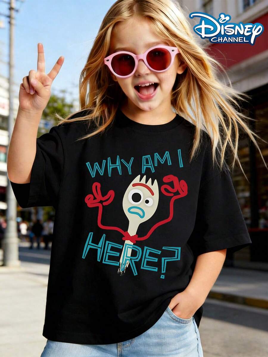 Disney Toy Story Forks: Why AM I HERE? Ridiculous And Humorous Print Pattern Summer Tops,Short-Sleeved Casual And Cute Style  Children's Clothing Design,Summer Outfits ,Girl Clothes For Kids ,Ropa Para Niños,Teen Girls Clothes,Kids Clothes,Graphic Tee, Summer Clothes,Perfect For Cool Girls. Comfortable And Breathable Children's Short-Sleeved T-Shirt. Comfortable And Casual Wear All Year Round  Children's Clothes,Comfortable & Lightweight, Iconic Print For Mix-And-Match Outfits,Suitable For Both Boys And Girls. - 黑色 - 查看 1
