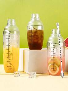 1pc 1000ml Manual Shake Cup With Scale, Handheld Drink Blender, Iced Tea Shaker, Cocktail Shaker, Marked Sports Water Bottle, Outdoor Water Cup, Handmade Thick Milk Tea Shaker Set, Milk Tea Shop Exclusive Blender, Protein Powder Blender Cup, Homemade Lemon Tea Set, Water Cup, Bartender Mixing Tool, 500ml/700ml/1000ml, 3 Sizes Available, Home Decor, Kitchen Supplies, Kitchen Accessories, Household Essential, Gift For Her, Gift For Him, Mother's Day Gift - View 2
