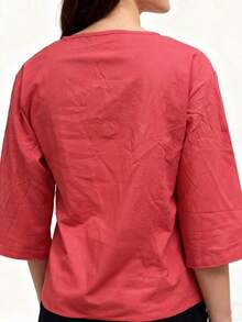 Blusa de tejido con cuello en pico y detalles de botones, corte relajado para primavera - Blanco - Ver 2