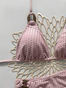 Bộ bikini hai mảnh kiểu dáng dễ thương dành cho nữ, áo tam giác có khóa hình bầu dục ở ngực, dây mỏng, lưng hở, quần bikini có khóa hình bầu dục ở bên hông, chiều dài có thể điều chỉnh, màu hồng trơn, chất liệu vải có họa tiết, món đồ không thể thiếu cho kỳ nghỉ biển. - Màu hồng gỉ - Xem 4