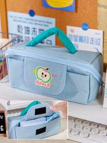 1 Peça Estojo de Lápis de Maçã Cartoon em Denim, Bolsa de Papelaria de Grande Capacidade Minimalista para Homens e Mulheres Estudantes, Bolsa para Suprimentos de Escritório, Bolsa de Armazenamento de Ferramentas Cosméticas, Estojo de Lápis de Grande Capacidade e Alta Qualidade, Acessórios de Escritório, Adequado como Presente do Dia dos Namorados, Suprimentos Escolares, Itens de Entretenimento Escolar, Prêmios Escolares, Itens de Sala de Aula de Professor, Itens Essenciais de Volta às Aulas - Cowboy da Maçã - Visão 1