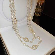 Women's Clothing Chain - Diamond-encrusted Oval Pearl Necklace - View 2
