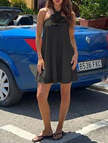 HoloChill 优雅性感无袖露背迷你A字梭织连衣裙，饰有3D玫瑰贴花，女士夏季连衣裙、度假连衣裙、优雅派对连衣裙、女士沙滩连衣裙、婚礼宾客派对连衣裙、户外服装、女士生日连衣裙、女士优雅连衣裙、女士海滩度假服装、女士休闲连衣裙 - 黑色 - 查看 5