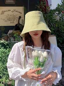 Mũ rơm vành rộng chống nắng cho nữ, mũ chống nắng khoét lỗ mùa xuân hè, mũ xô kiểu Bohemian, mũ chống nắng vành rộng dễ thương kiểu retro buộc dây, mũ len thoáng khí vành rộng kiểu ngư dân. Chống nắng, đa năng và thời trang, thích hợp cho mua sắm, đi chơi, du lịch nghỉ dưỡng, đi làm, dã ngoại, bãi biển, trại hè và các bữa tiệc. Hoàn hảo cho các dịp lễ, sinh nhật, quà tặng cho phù dâu trong đám cưới. - Nhiều màu - Xem 6