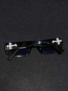 1pc Crystal Cross Heart Metal Decor , Retro Small Square Frame Tinted Vintage Classic Fashion Stylish Luxury Travel Eyewear, Tortoiseshell - 黑色邊框/全灰色膠片(附菱形十字) - 查看 2