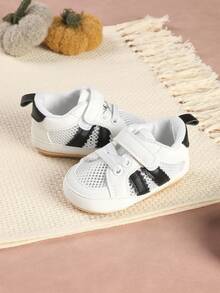 1 Pair Boys' Mesh Fabric Solid Color Striped Design Casual Sneakers, Suitable For Spring & Autumn - Black and White - View 5