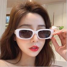 Small-Frame, Simple Square Punk Fashion Small-Frame Show Glasses, Cute White Frame, Aesthetic Narrow Shades Makeup & Live Stream - 白框灰片 - 查看 1