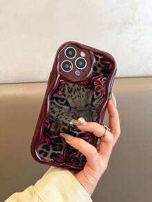 Leopard Floral Wavy Edge Soft Phone Case, Compatible With IPhone 17/17Pro/17 Pro Max/16/16 Pro/16 Pro Max/15/XR/7P/8P/P12 Pro Max/P13 Pro Max/P14 Pro Max/P13/P14/P11/P12/P14, Cute & Fashionable Thick Protective Cover - Multicolor - View 4