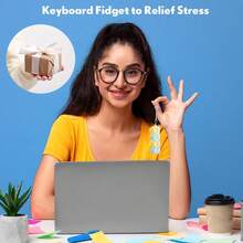 1pc Keyboard Finger Spinner, Cute Cat Paw Shaped Keyboard Keychain, Stress Relief Button Finger Toy, Adjustable Keyboard Press Finger Toy, Cat Paw Pattern, Ample Stock, Adorable Design, Meets Your Daily Needs And Replacement Needs, You Can Also Share With Colleagues And Friends. - Multicolor - View 7