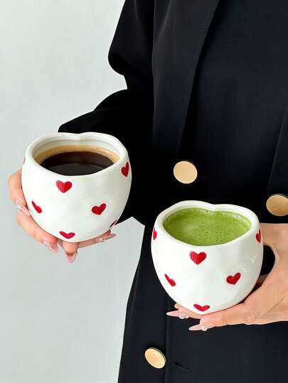 1 Stück minimalistischer handgemachter Keramik Herz-förmiger Kaffeebecher, Herz-förmiger Rand Design & asymmetrische Herz Akzente, ideal für Nachmittags-Tee, Milch, Latte und Latte Art für Frauen