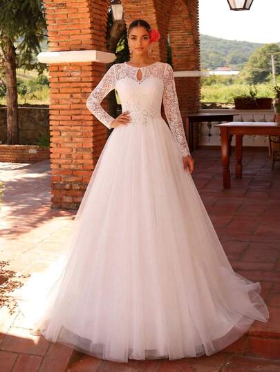 Robe de mariée luxueuse à manches longues en dentelle et fleurs, robe de mariée blanche élégante à manches longues, robe de mariée, robe de soirée blanche pour femmes