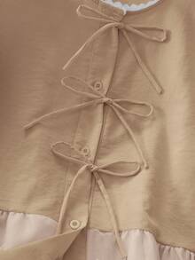 女士优雅通勤可爱甜美蝴蝶结圆领七分袖高腰上衣，刺绣蕾丝拼接衬衫，春夏款 - 摩卡棕 - 查看 4