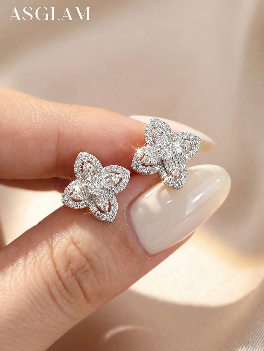 1 Đôi bông tai hình cỏ bốn lá thanh lịch, làm từ bạc sterling 925, món quà trang sức tinh tế phù hợp cho các cô gái mặc hàng ngày, hẹn hò, dự tiệc và các dịp khác.