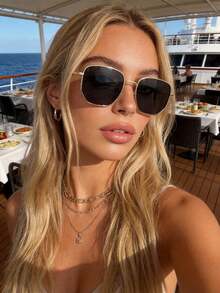 1 Pair Women's Geometric Copper-Colored Modern Minimalist Style Fashion Glasses, Suitable For Beach Vacation, Outdoor Travel And Other Occasions, An Essential Beach Accessory And Eyewear For Women, Also An Ideal Choice For Women's Autumn/Winter Clothing And Business Casual Attire. - Xám - Xem 1