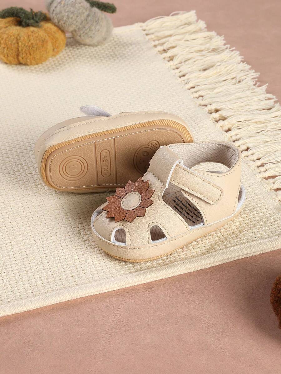 1 Pair Infant Flower Hollow Design Flat Sandals, Minimalist Versatile For Summer - Apricot - View 1