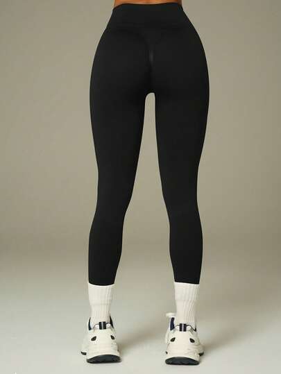 UONNOU 1pc Women's Seamless Sports Shorts For Spring/Summer, Butt Lifting & Waist Slimming, Tight-Fitting Sports Shorts Suitable For Yoga, Running, Gym Workout And Casual Wear