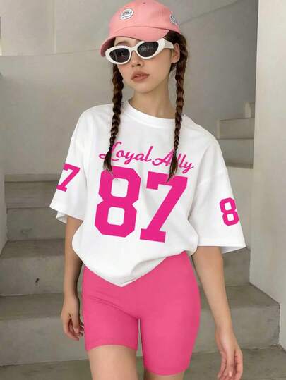 Bộ 2 món dành cho nữ tuổi teen: áo thun và quần short in họa tiết sáng tạo, trang phục thường ngày phong cách đường phố phù hợp đi học, thời trang thường ngày mùa xuân/hè.