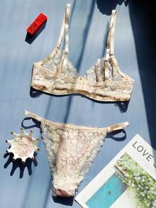 2pcs Women's Sexy Embroidered Sheer Bra Set - Apricot - View 2